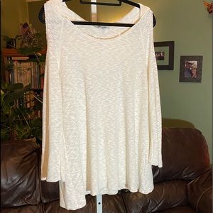 She + Sky Cream Long Sleeve Top